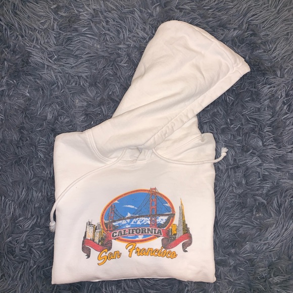 Brandy Melville Sweaters - Brandy Melville Cropped Sweatshirt